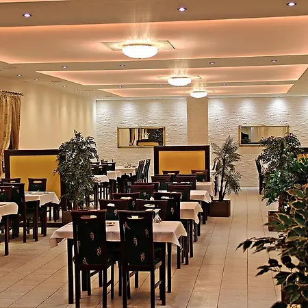 Center 2*