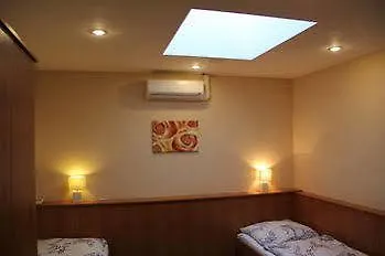 Πανσιόν Center 2*